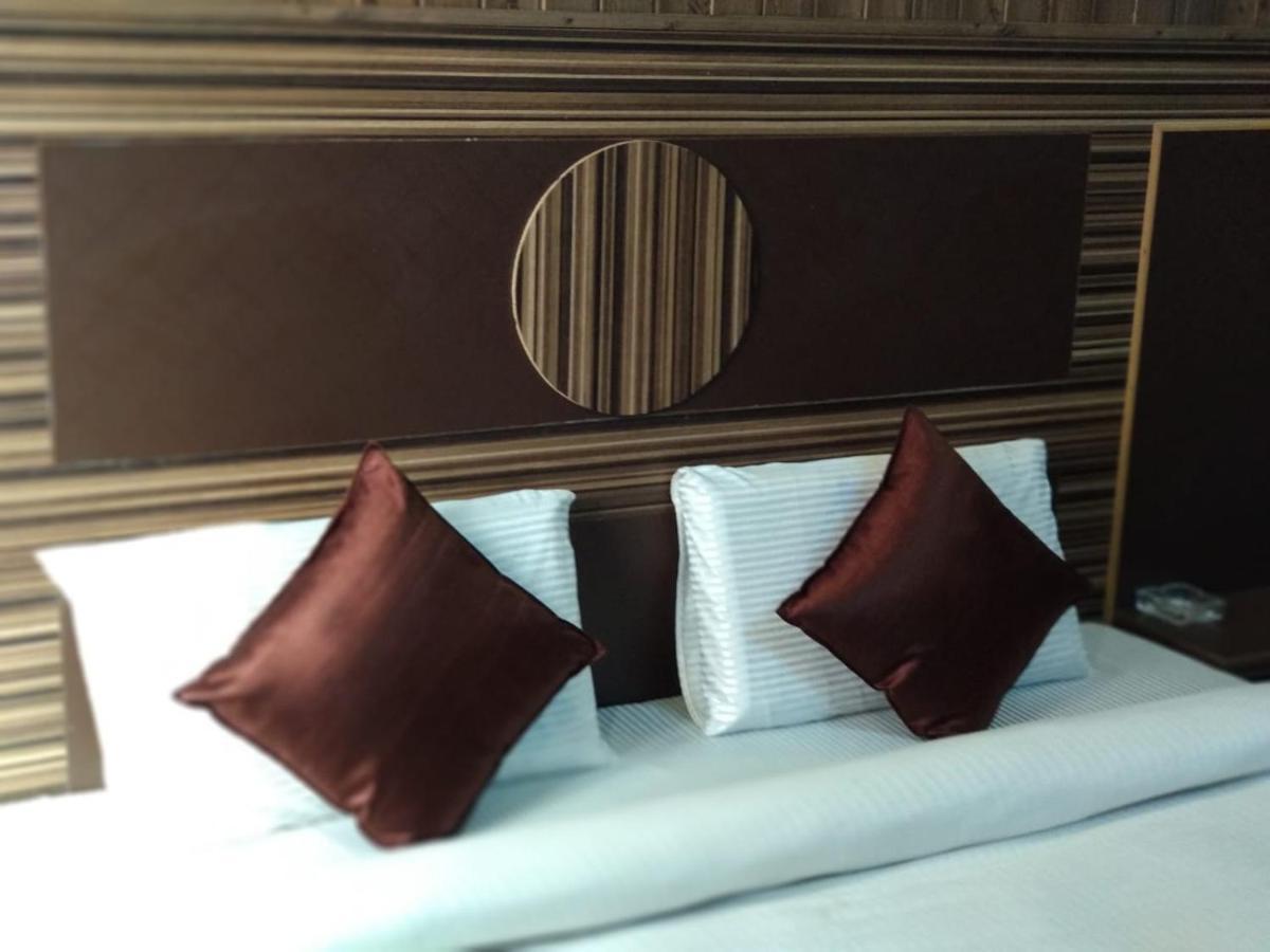 Hotel Pardesi Харидвар Экстерьер фото