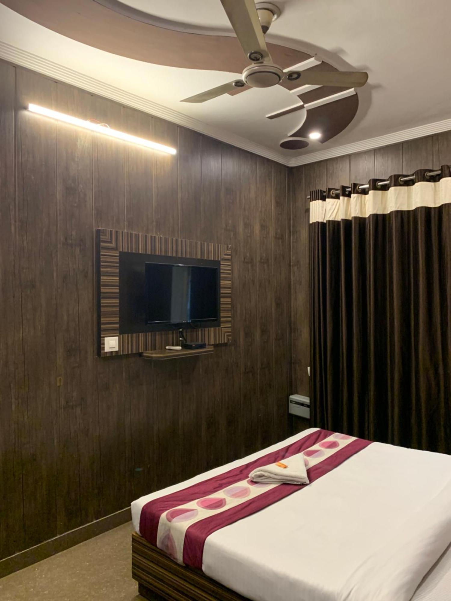 Hotel Pardesi Харидвар Экстерьер фото